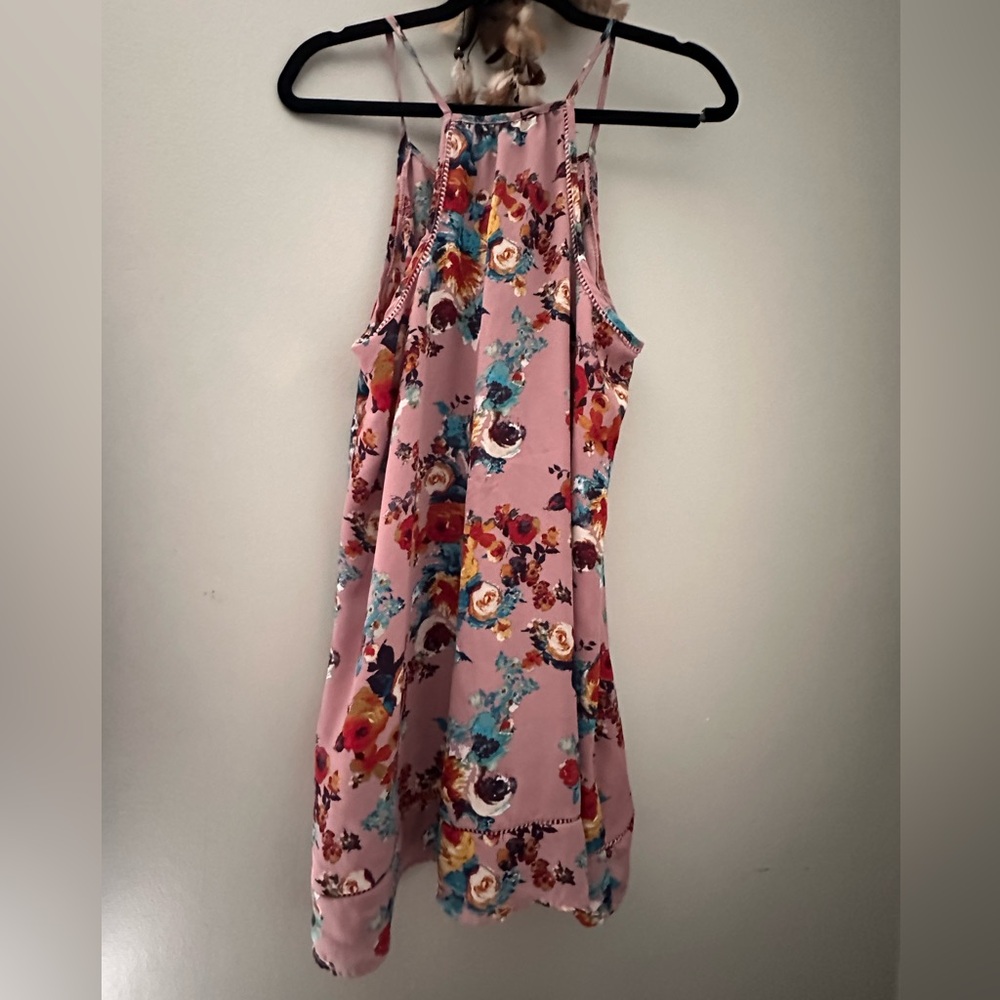 Lily White Floral Boho Top Size L Mauve Decorative Trim Chiffon Texture Tank